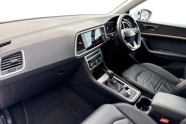 SEAT Ateca Photo 2