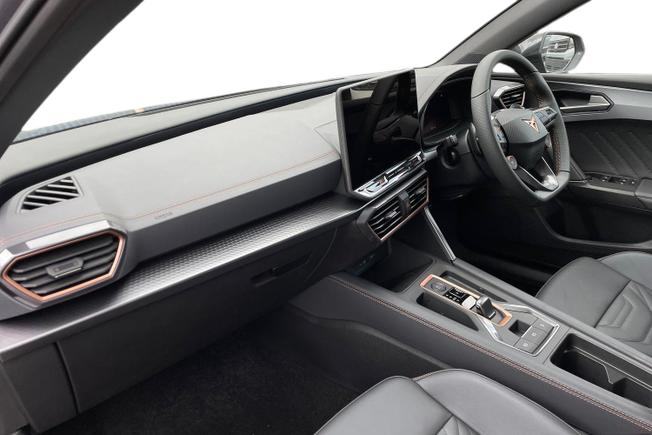 CUPRA Leon Photo 2