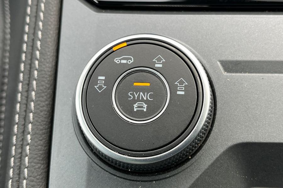Volkswagen TOUAREG Photo autoimg-b7ce51ae4a349e789a066bb49c8dfd5749e260f1.jpg
