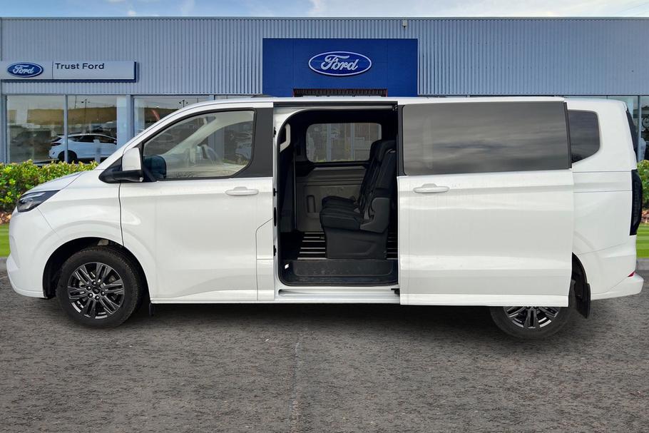 Used Ford TOURNEO CUSTOM RX25CLV 5