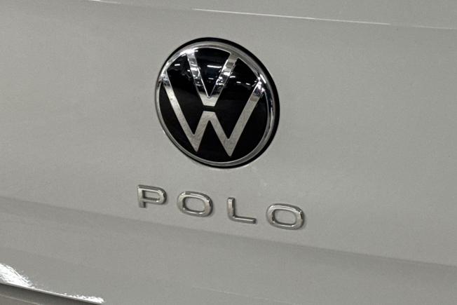 VOLKSWAGEN Polo Photo 27