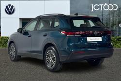 VOLKSWAGEN Tiguan Photo 3