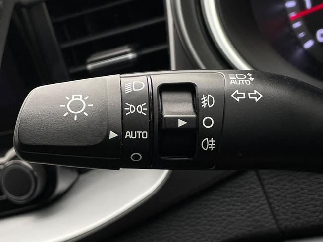 KIA Ceed Photo 37