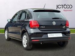 VOLKSWAGEN Polo Photo 3