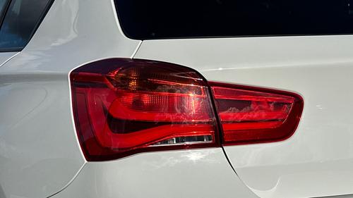 BMW 116D Photo autoimg-b7d616ac1c9f807baca371111d067d9f1063a12e.jpg