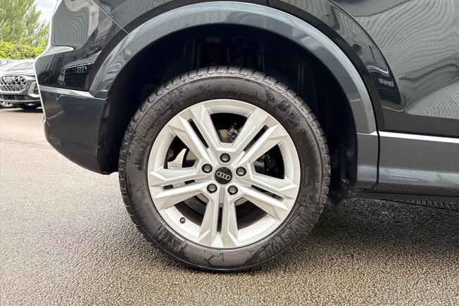 AUDI Q2 Photo 5