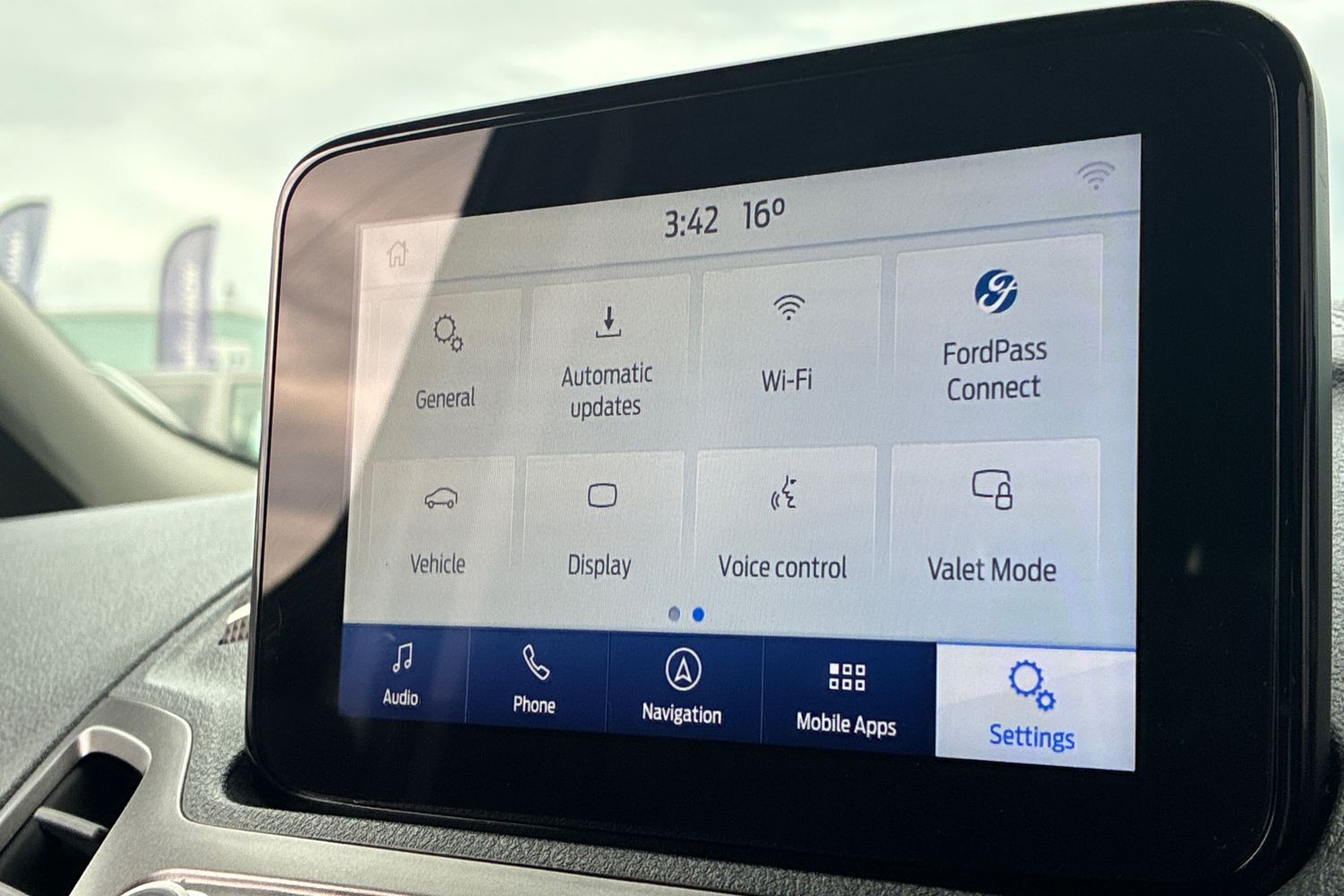 Ford TRANSIT CONNECT Photo 28