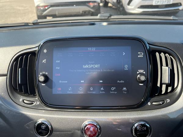 Fiat 500C Photo autoimg-b7e05b36b60494ef9a066f9e4105b429c8e3e880.jpg