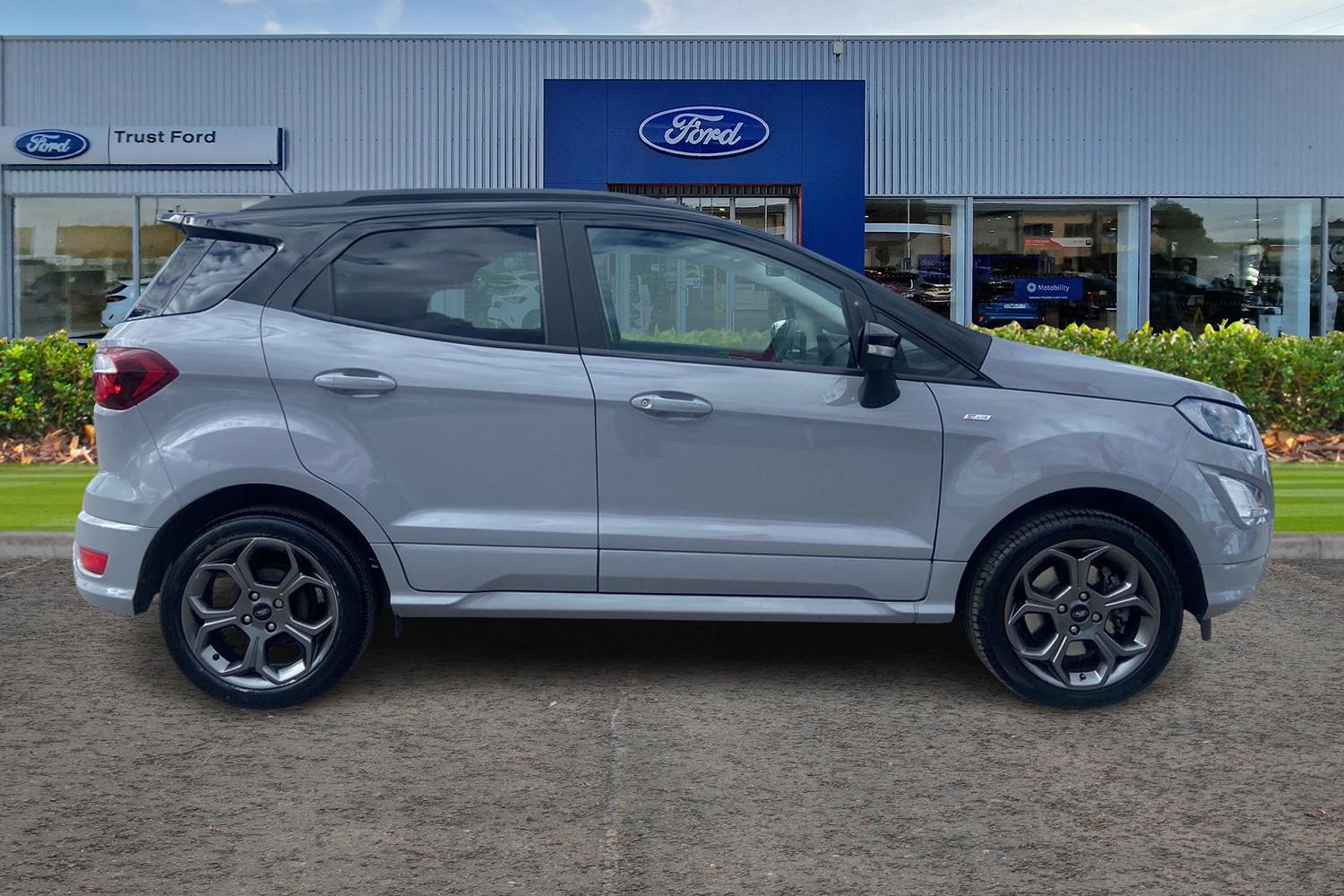 Ford ECOSPORT Photo 2