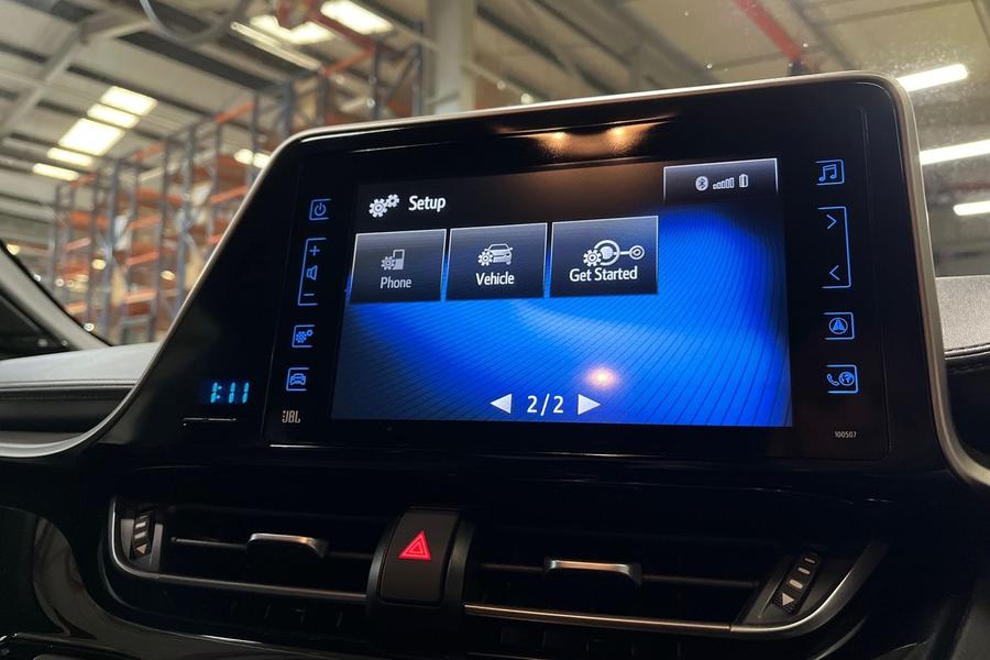 Toyota C-HR Photo autoimg-b7e236c6a78b2e927f25be2f063685befc36830e.jpg