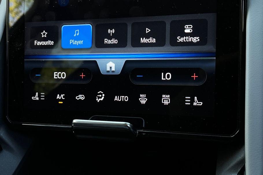 Used Ford Explorer 31