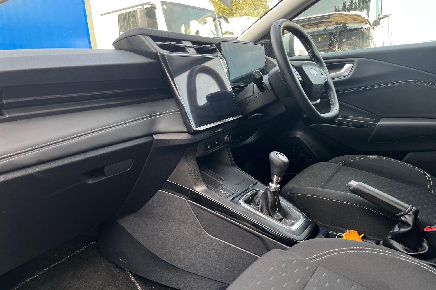 Ford PUMA Photo 17