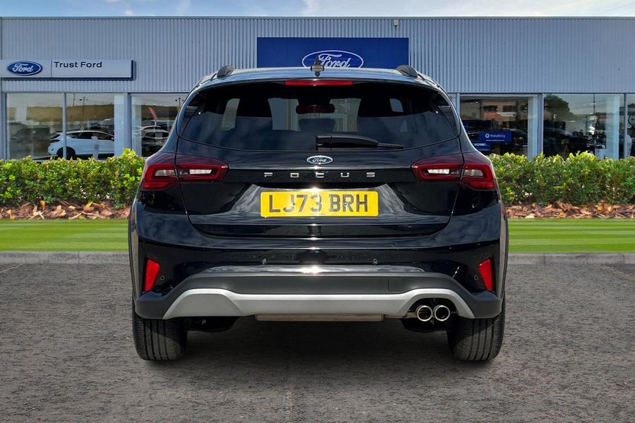 Ford Focus Photo autoimg-b7ea81c2bc3142bc8df03928eff0816bfe9fb41c.jpg