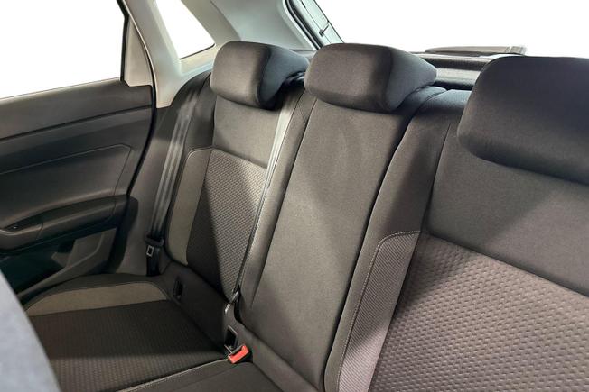 Volkswagen Polo Photo 9