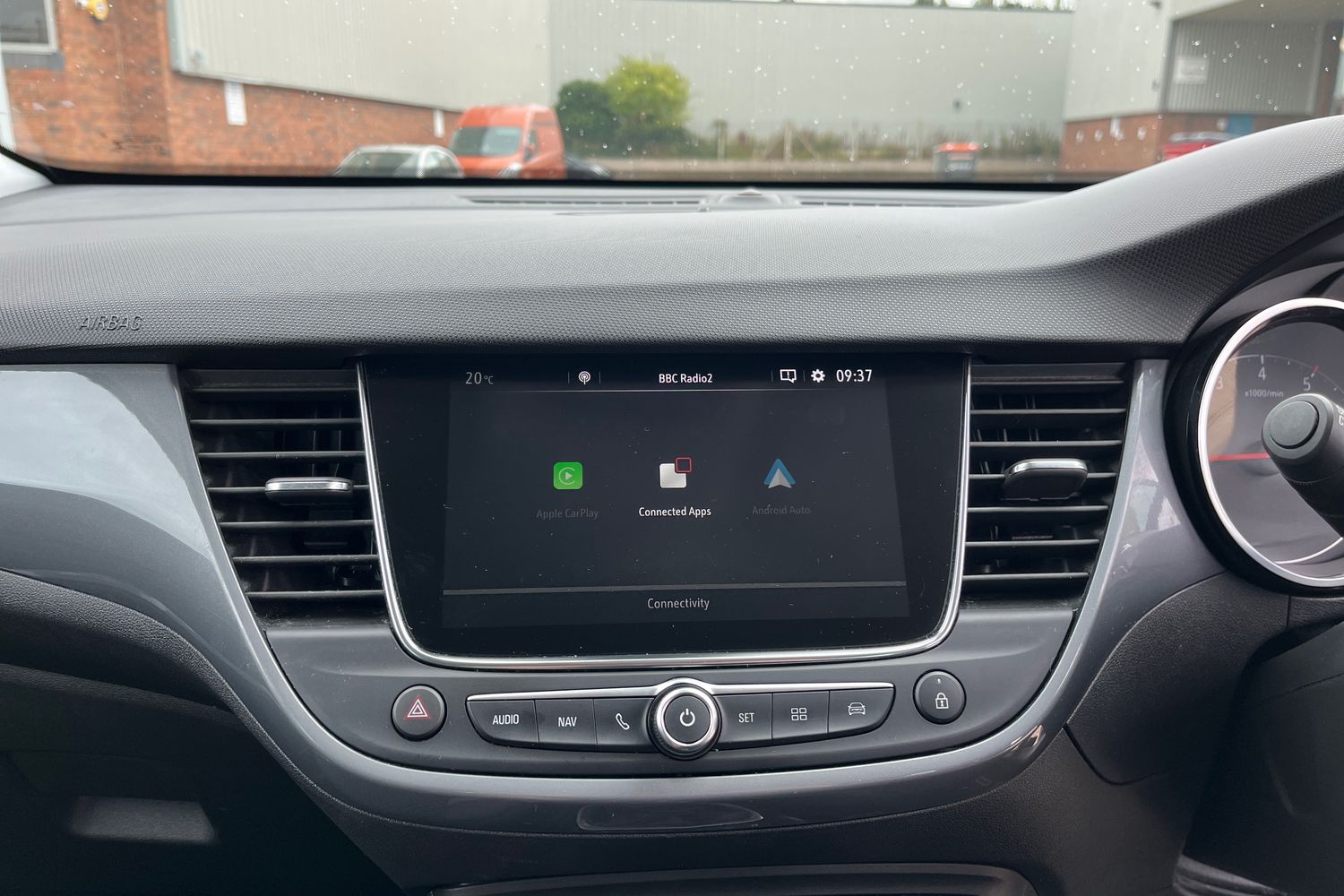 Vauxhall Crossland X Photo 31