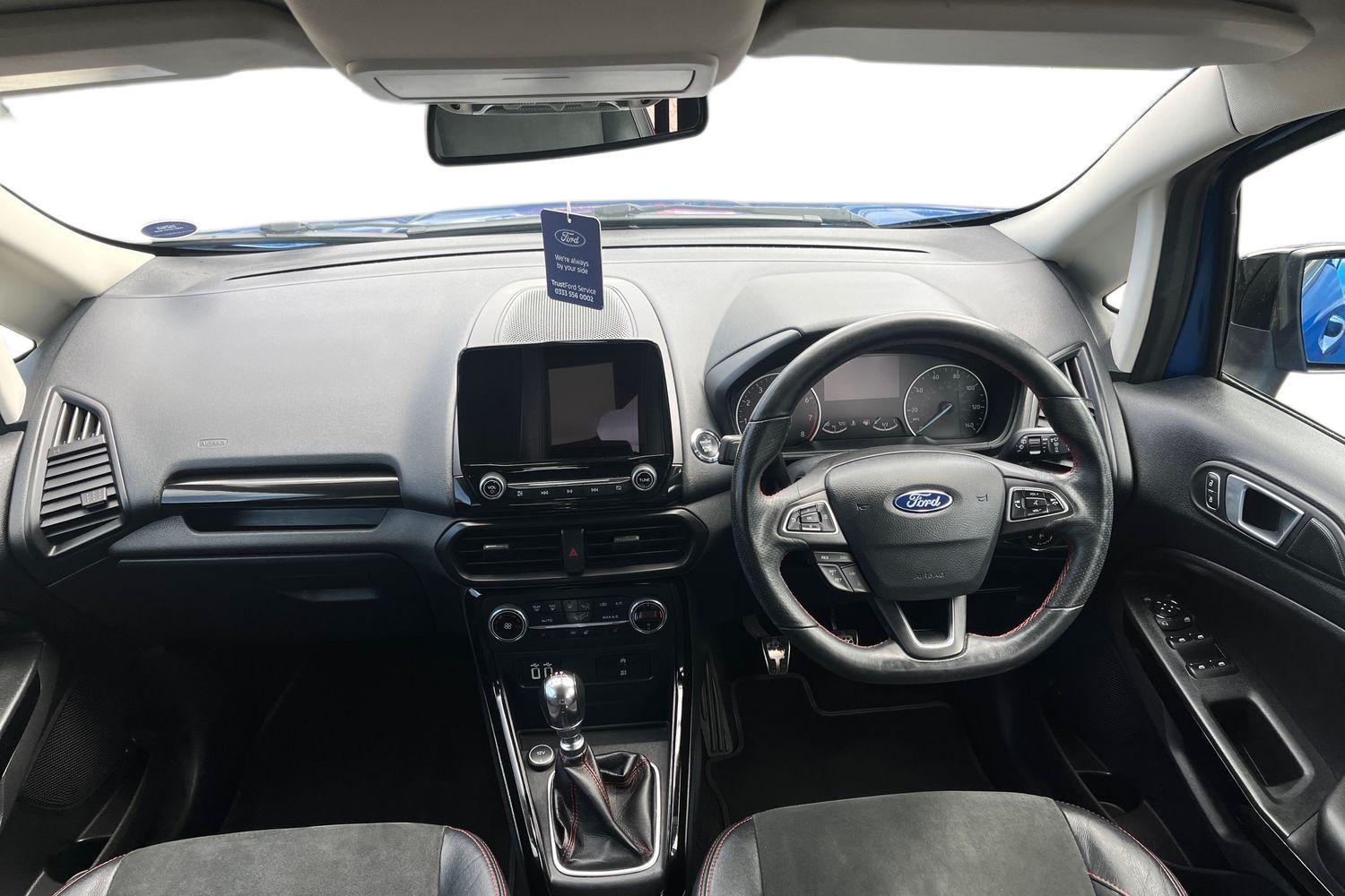 Ford ECOSPORT Photo 9