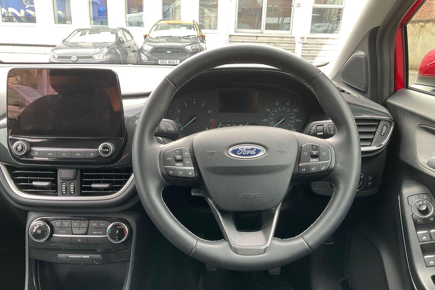 Ford Puma Photo 11