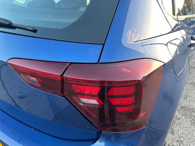Volkswagen Polo Photo 18