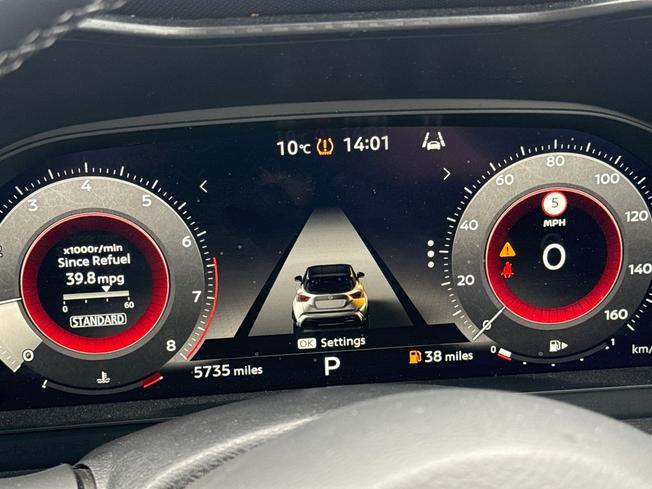 NISSAN Juke Photo 15