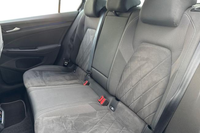 VOLKSWAGEN Golf Photo 9