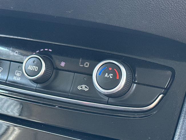 VAUXHALL Grandland X Photo 44