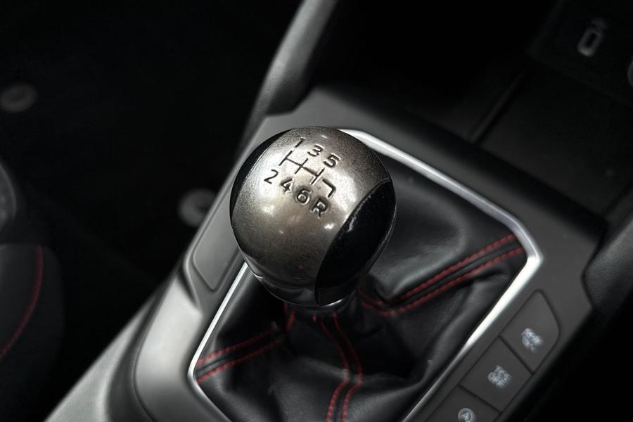 Ford Focus Photo autoimg-b7fe611cad3cc0e530689316c182be1cac3d7ea0.jpg