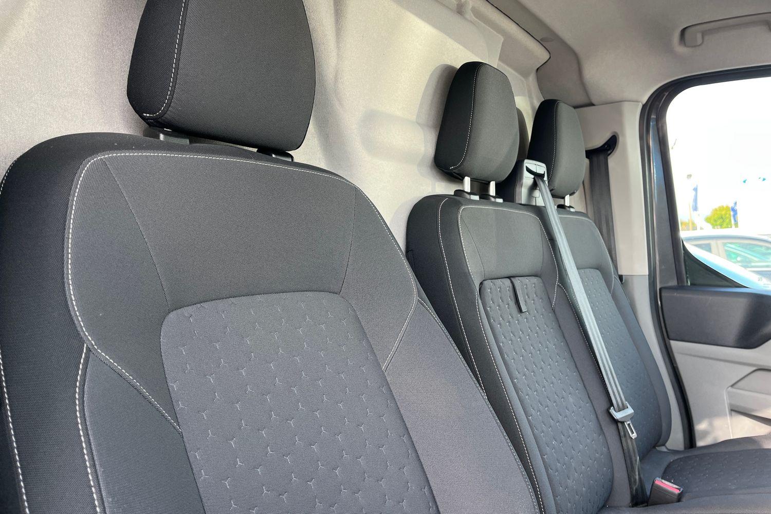 Ford Transit Custom Photo 15