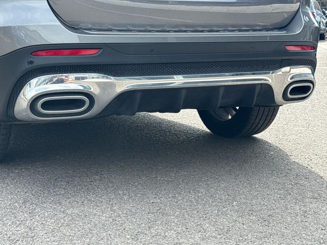 MERCEDES-BENZ Glb Photo 32