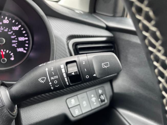 KIA Rio Photo 31