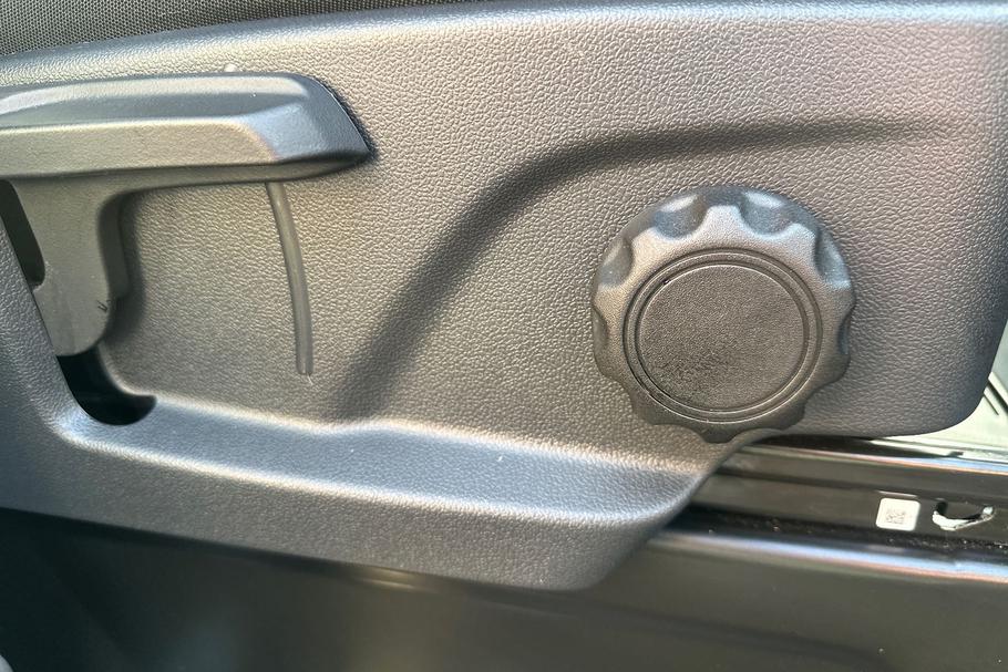 Used FORD TRANSIT CUSTOM WR75MWU 34