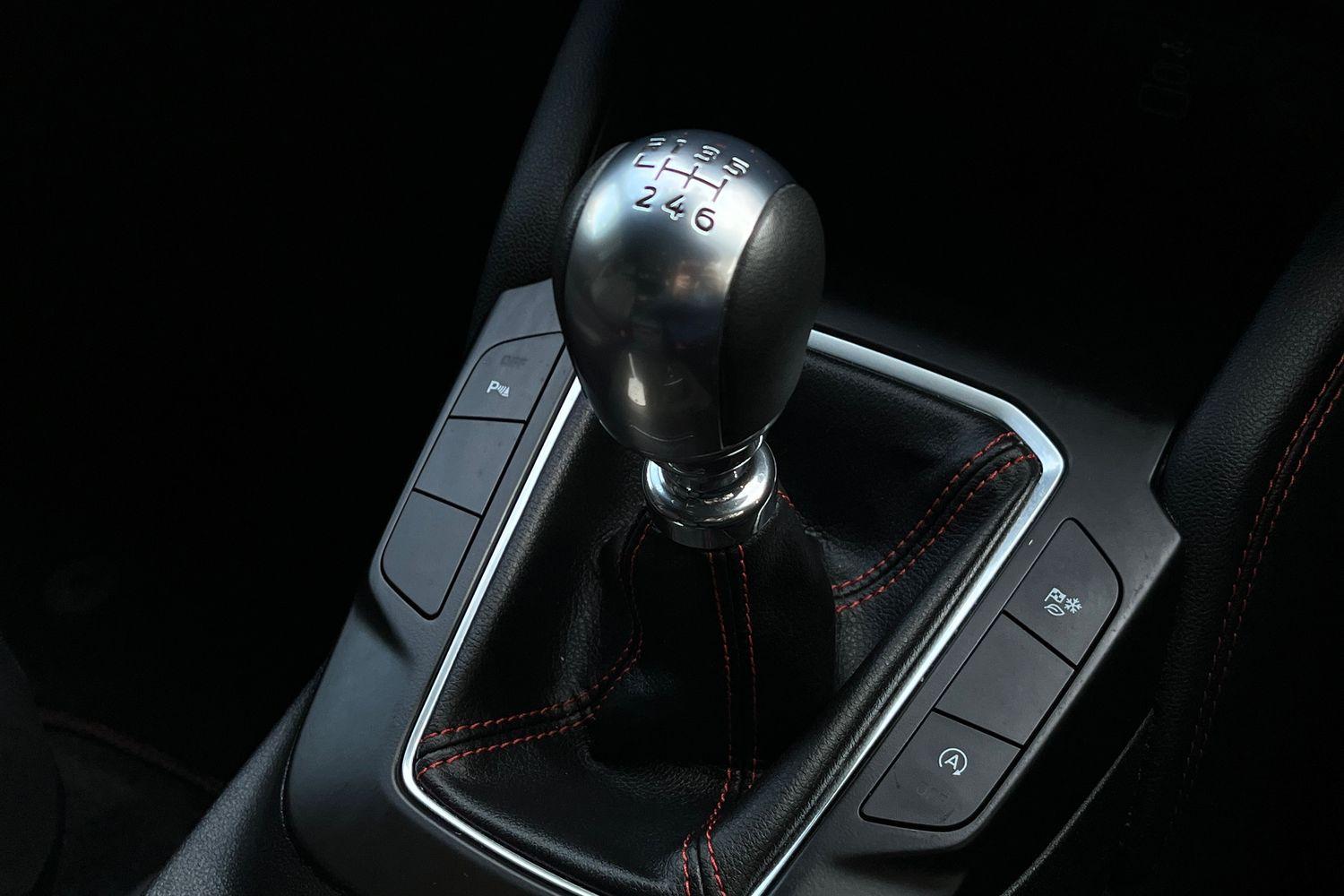 Ford KUGA Photo 30