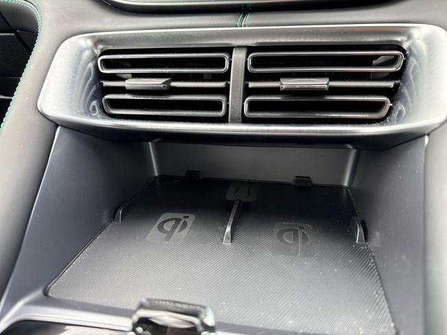 BYD Seal U Photo 39