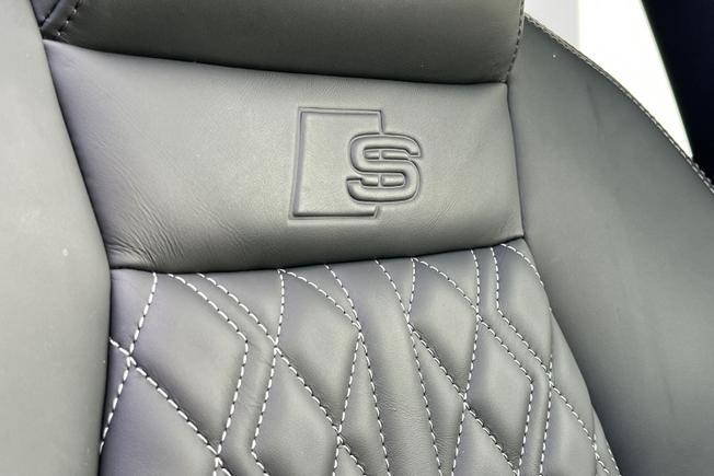 AUDI S3 Photo 38