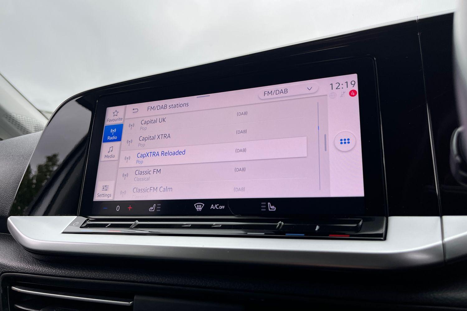 Ford TOURNEO CONNECT Photo 26