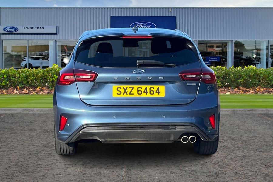 Ford FOCUS Photo autoimg-b80fea604b90372fa8ae591eb9c0279254ee02c2.jpg