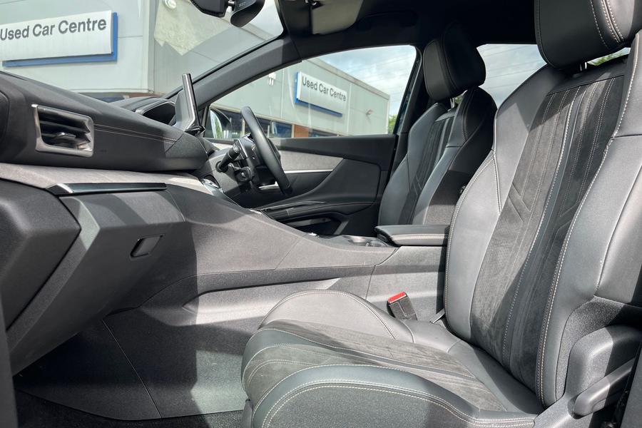 Peugeot 5008 Photo autoimg-b81276ba6243e365980e3407d772277aec71d632.jpg