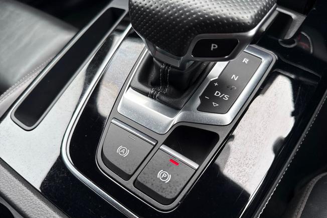 AUDI Q5 Photo 54