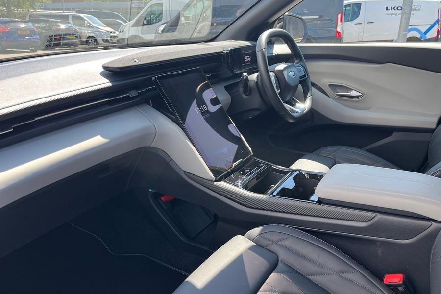 Ford Explorer Photo autoimg-b81e911baa90d099aa04fb503fc7529d21880ee7.jpg