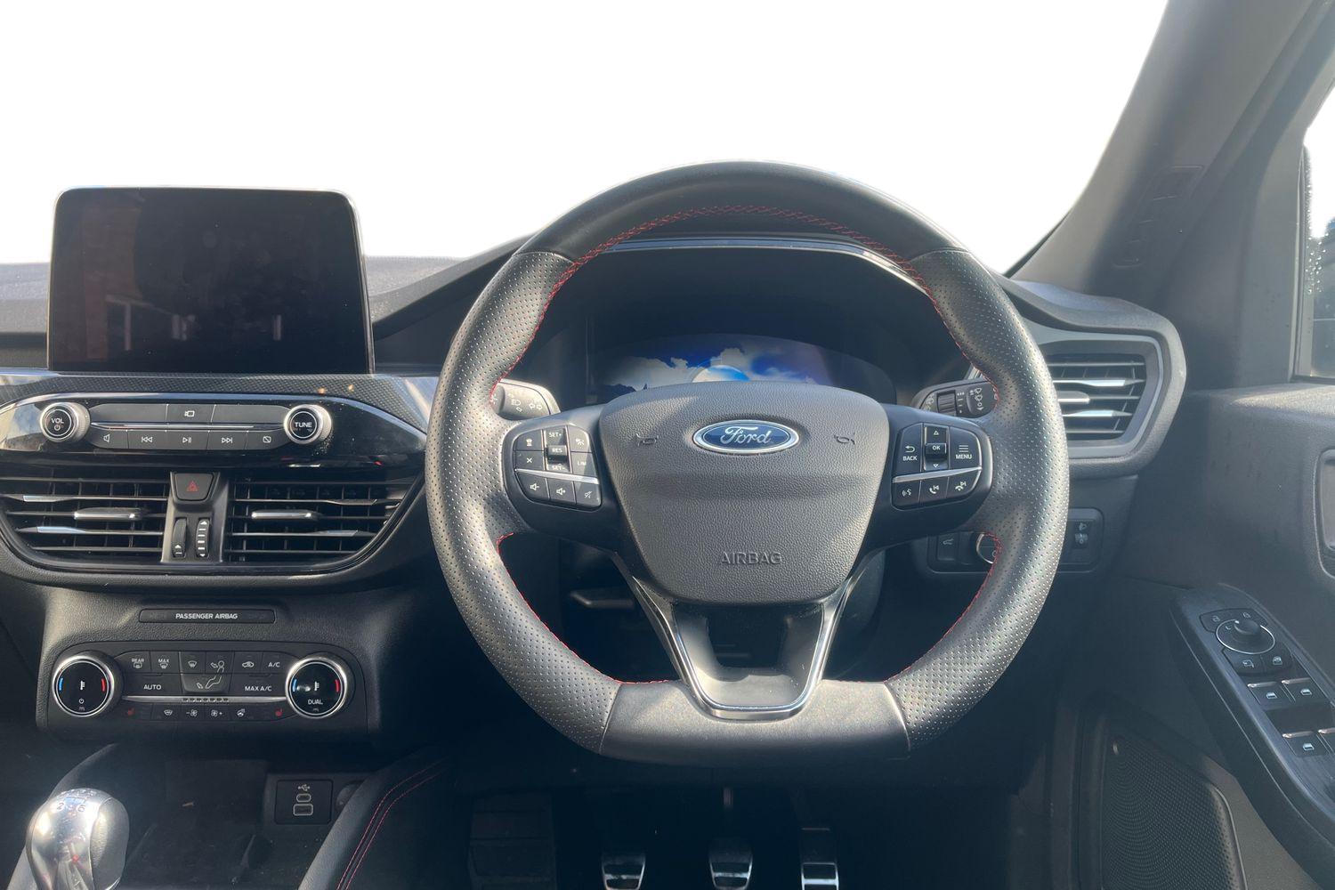 Ford KUGA Photo 10