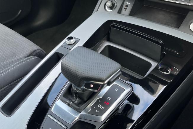 AUDI Q5 Photo 32