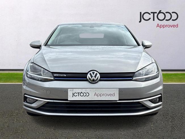 Volkswagen Golf Photo 8