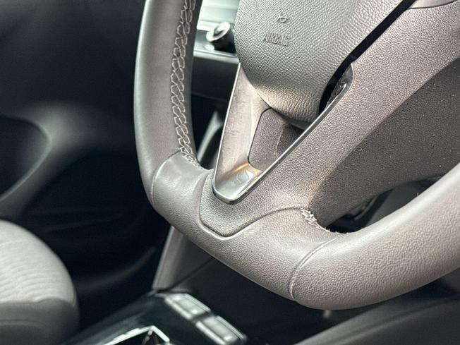 VAUXHALL Corsa Photo 41