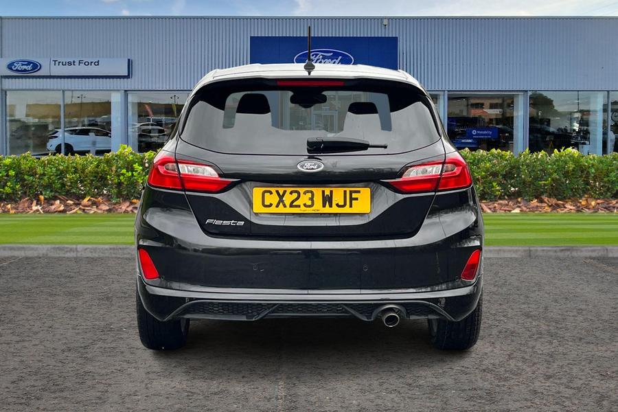 Ford FIESTA Photo autoimg-b82fdb6c35ce805cebe92c0284ba8fb75a57ad42.jpg