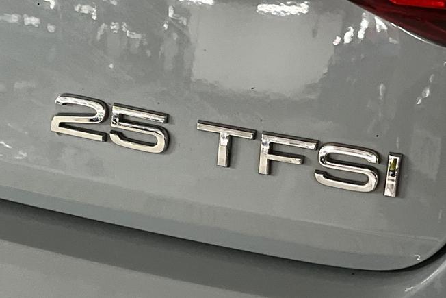AUDI A1 Photo 35