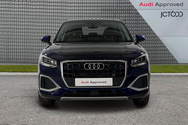 AUDI Q2 Photo 8