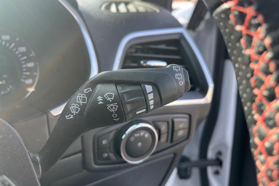 Ford EDGE Photo autoimg-b83c018885e1232de8e066c908a17fcfd67a43f6.jpg