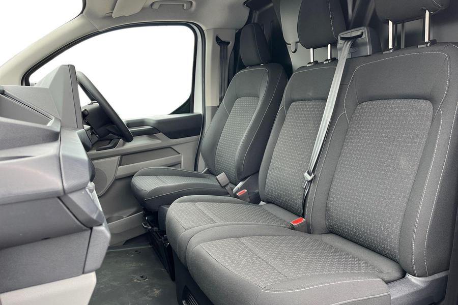 Ford E-TRANSIT CUSTOM Photo autoimg-b83cf45615438dd3e588c9913e9ed6a60cc92e78.jpg