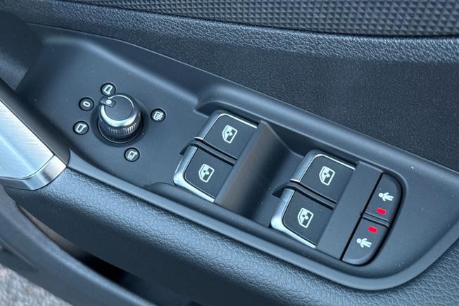 AUDI Q2 Photo 32