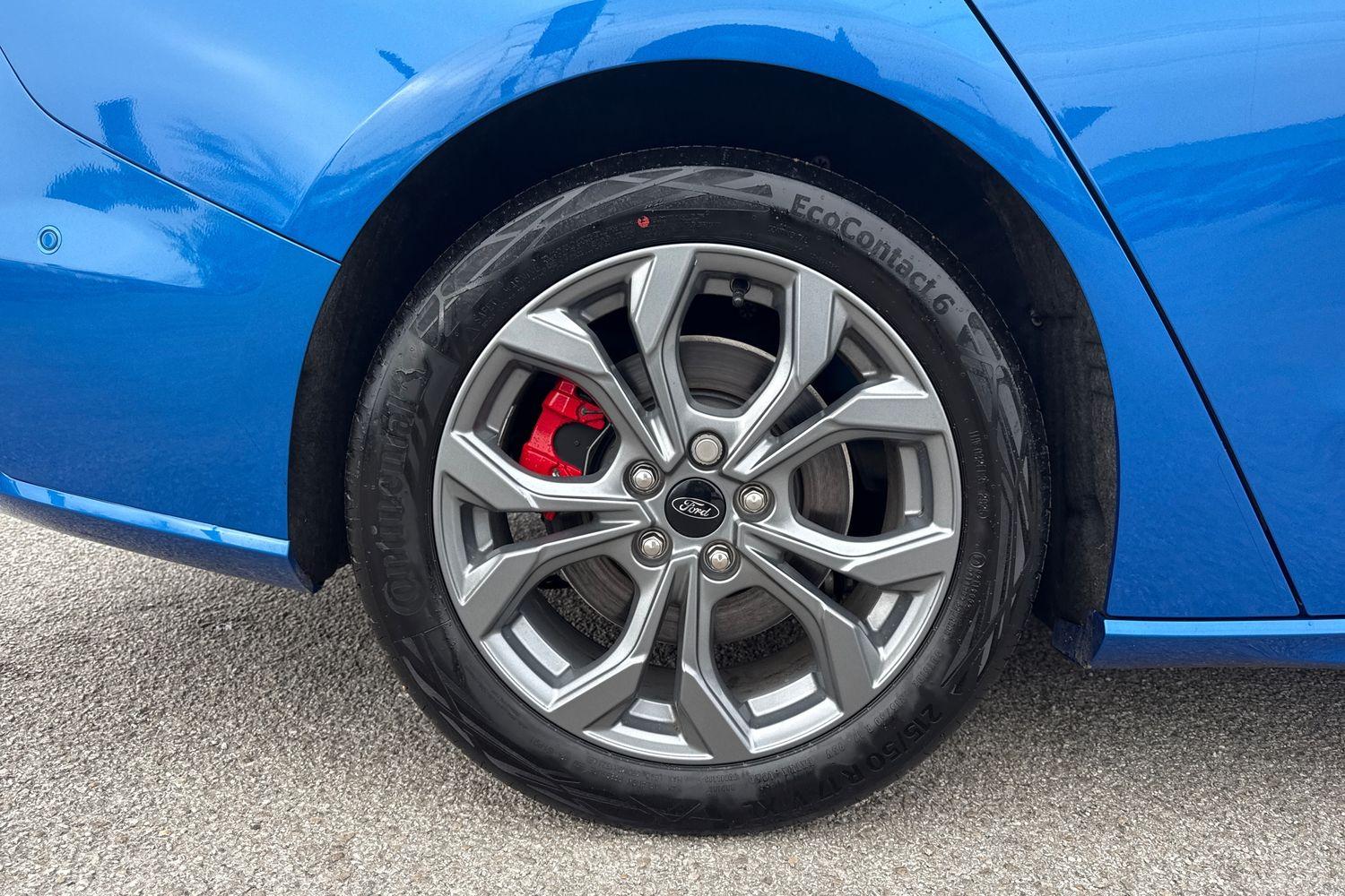 Ford FOCUS Photo 7