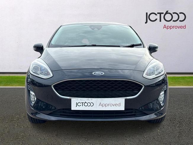 Ford Fiesta Photo 8